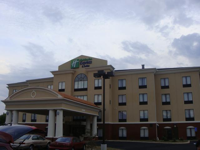 Holiday Inn Express Hotel & Suites Newport South By Ihg Exterior photo