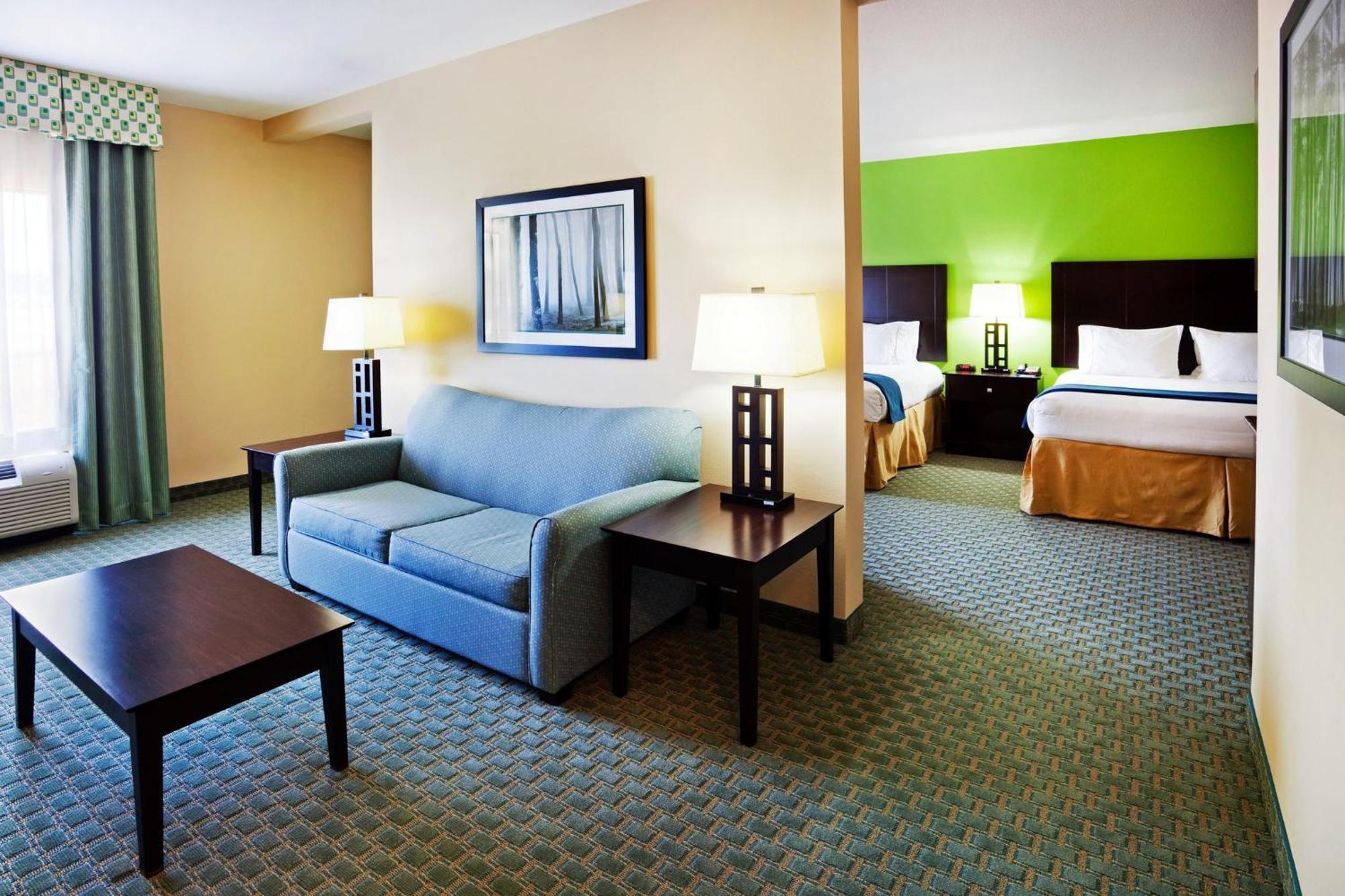 Holiday Inn Express Hotel & Suites Newport South By Ihg Exterior photo
